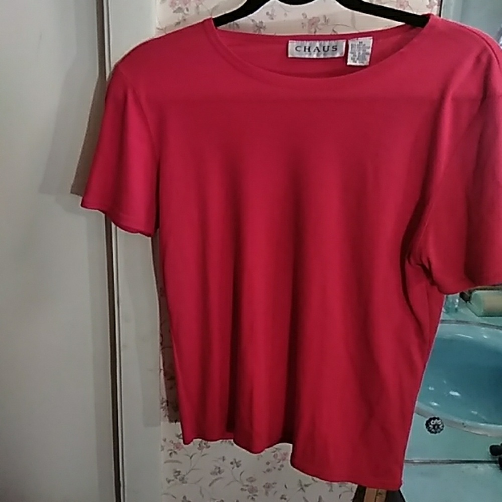 Chaus red top